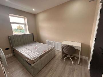 Room for rent in Farnworth