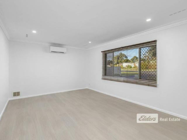 NEWLY RENOVATED HOME IN GLEN IRIS