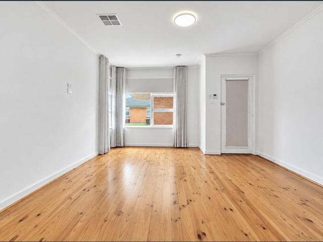 NEWLY RENOVATED HOMETTE SET BACK FROM MAIN ROAD ADJACENT ST PETERS