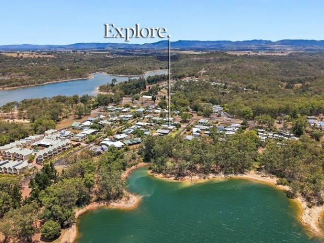 NEWLY RENOVATED LAKESIDE WEEKENDER OR FAMILY HOME IN TINAROO!