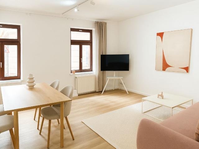 Newly renovated large appartment central calm Cologne Bayenthal, Koln Amsterdam Apartments for Rent