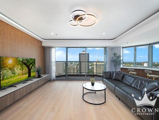 Newly renovated luxury 2 Bed 2 Bath 1 Car space apartment with amazing City Views