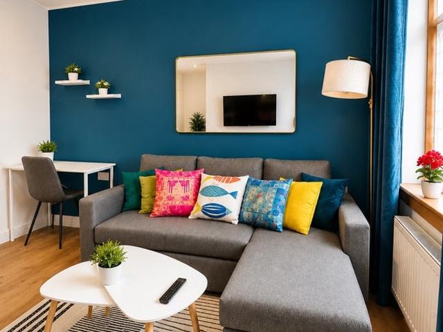 Newly renovated modern 2 bed flat Ground floor