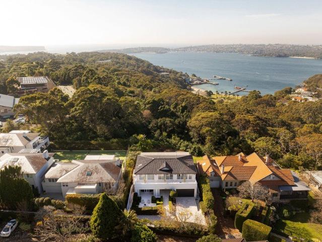 Newly renovated sanctuary of breathtaking design and views