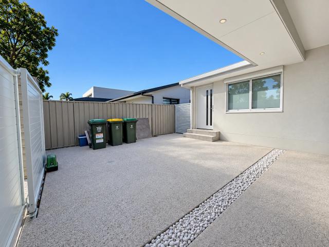 Newly Renovated, Self Contained Coastal Living
