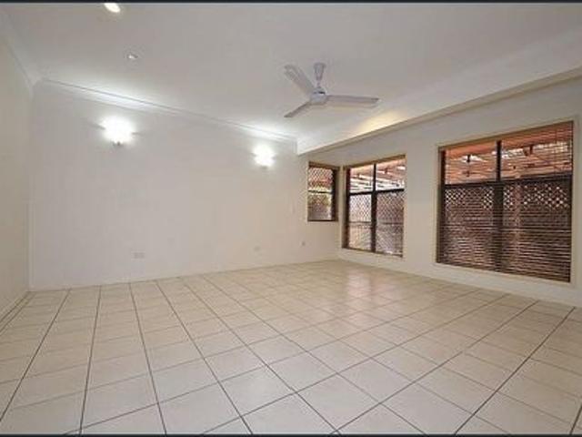Newly Renovated Spacious Parkside Home