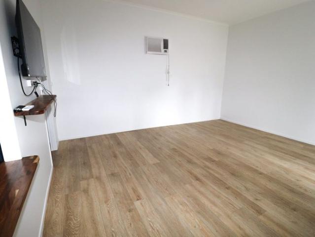 NEWLY RENOVATED STUDIO WITH OCEAN VIEWS