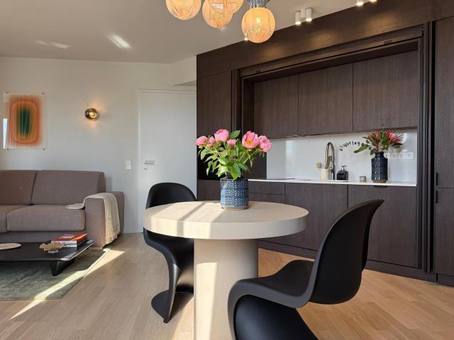 Newly renovated stylish studio with forest sunset view in Pankow, Berlin Amsterdam Apartments for Rent