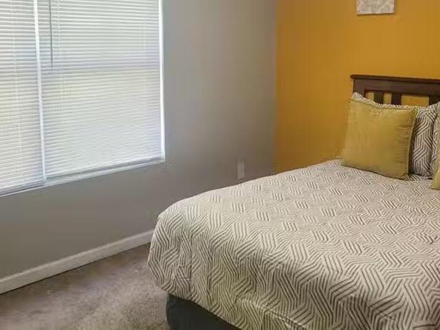 Newly Renovated, Stonecrest Home. Fully Furnished Corporate Re.