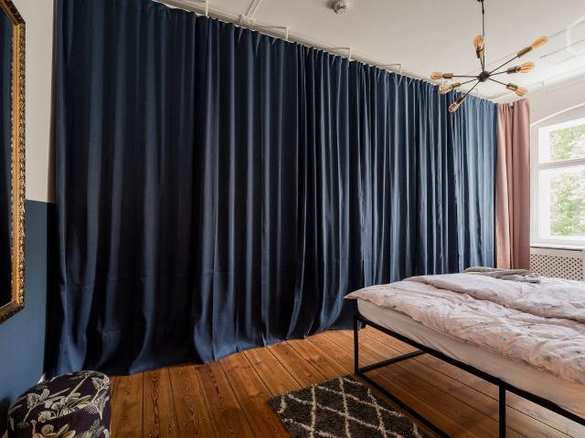 Newly renovated sunny design end floor apartment with balcony, with a fireplace, near the lake, Berlin Amsterdam Apartments for Rent