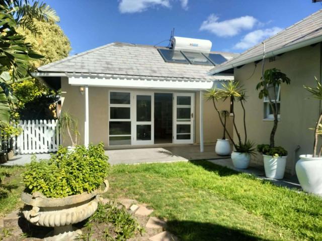 Newly Renovated Private 1 Bedroom Garden Home | Professional Lock Up and Go