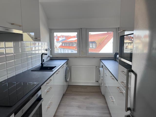 Newly renovated top floor apartment in Stuttgart Vaihingen