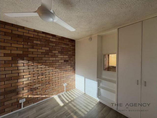 Newly renovated & the beach right across the road!