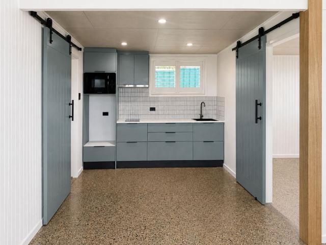 Newly Renovated Unit Heart of Town