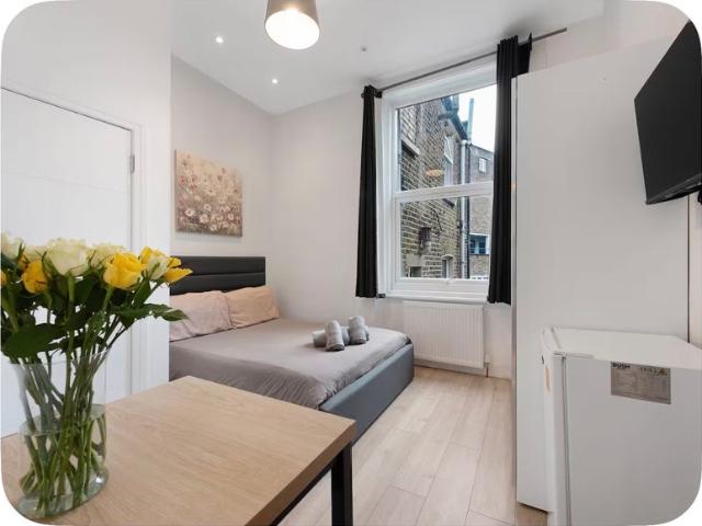 Newly Reonovated Studio Flat in West Kensington
