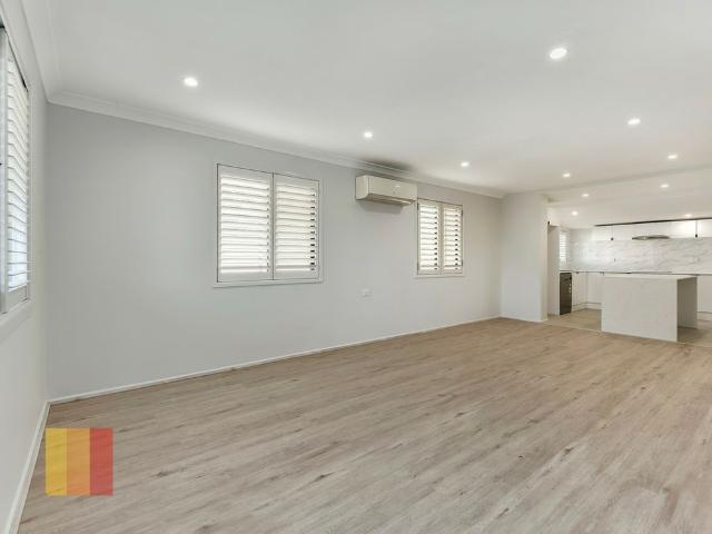 NEWLY REFURBISHED 3 BEDROOM HOUSE CLOSE TO EVERYTHING