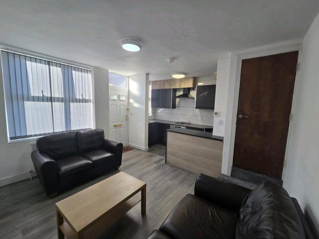 Newly Refurbished 3 Double Bedroom property