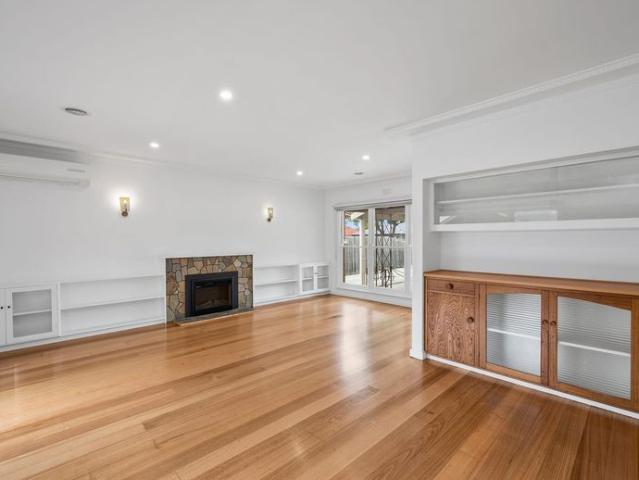 Newly Refurbished Three Bedroom Low Maintenance