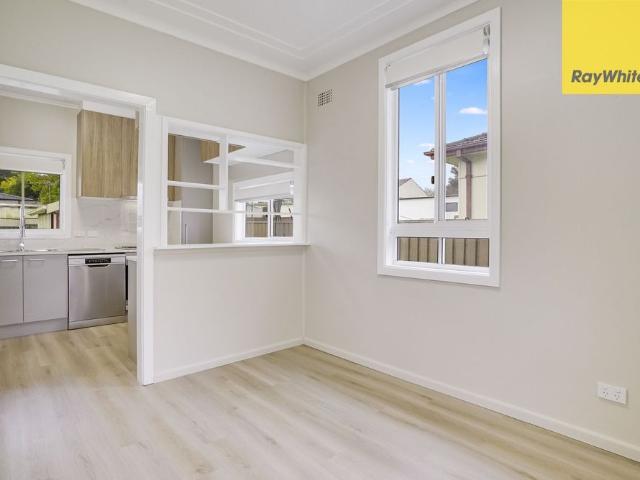 NEWLY REFURBISHED FAMILY HOME!