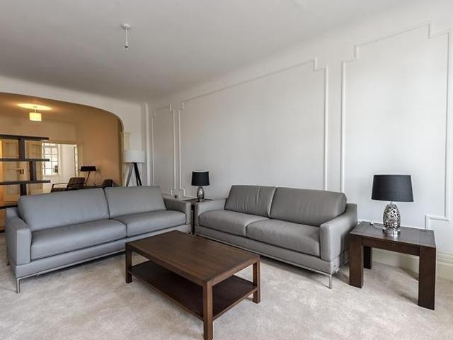 Newly Refurbished Five Bedroom. 5 bed apartment to rent £8,753 pcm £2,020 pw