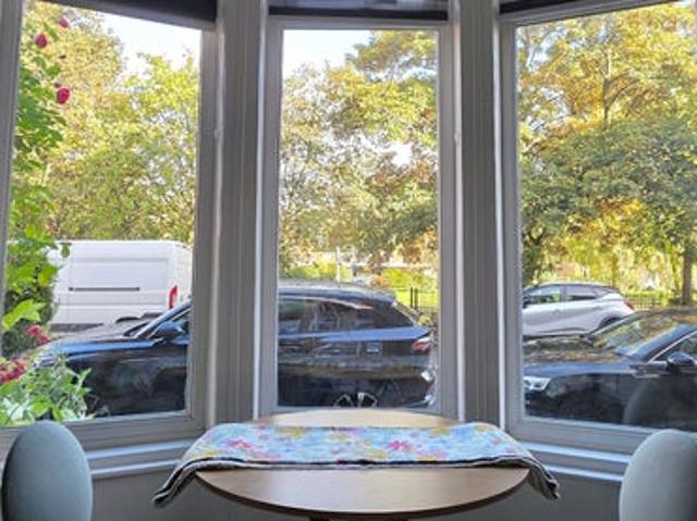 Newly Refurbished full furnished 1 Bedroom flat