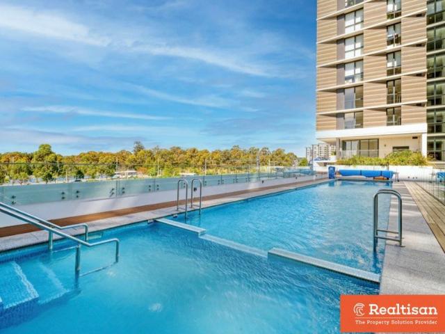 Newly released super sized apartment  a corner space can be converted into a second bedroom, but you only pay for one bedroom plus a study price