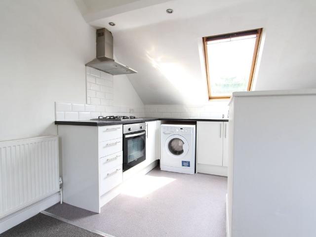 Newman Road, Sheffield S9, 2 bed flat to rent, £725 pcm | PrimeLocation