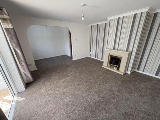 Newmarche Drive, Doncaster, Askern