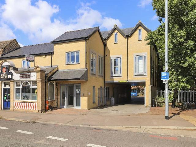 Newmarket Road, Cambridge CB5, 1 bed flat to rent, £1,500 pcm | PrimeLocation