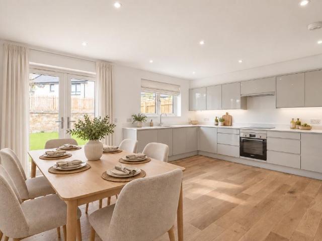 Newmills Road, Dalkeith, Midlothian. 3 bed semi detached house to rent £1,950 pcm £450 pw