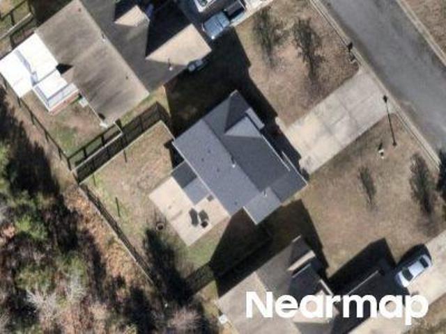 Newport Dr