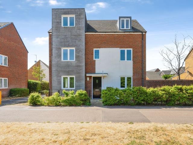 Newport Road, Broughton, Milton Keynes MK10, 4 bed detached house to rent, £1,800 pcm | PrimeLocation