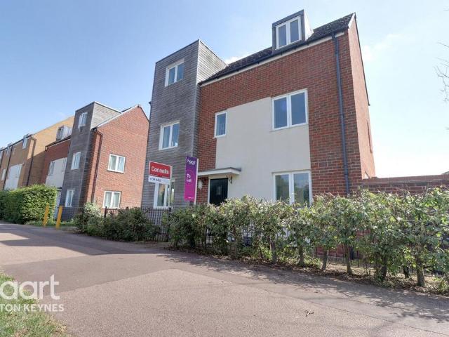 Newport Road, Broughton 4 bed detached house to rent £2,195 pcm £507 pw