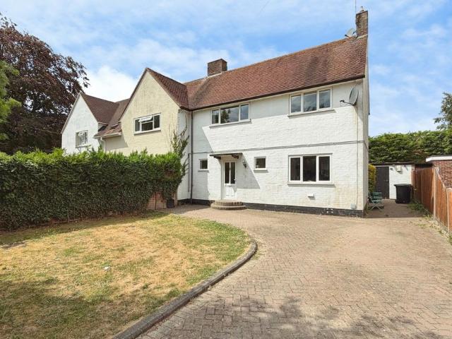 Newport Road, Newbury RG14, 3 bed semi detached house to rent, £1,600 pcm | PrimeLocation