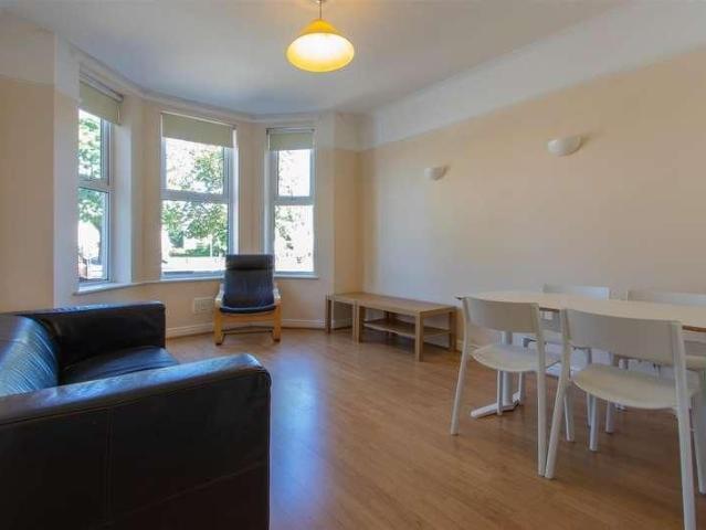 Newport Road, Roath, CF24