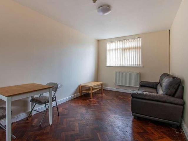 Newport Road, Roath, CF24
