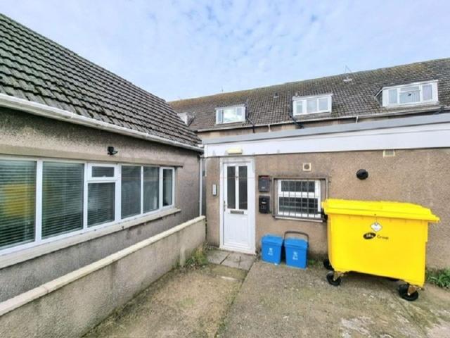 Newport Road, Rumney CF3, 2 bed flat to rent, £800 pcm | PrimeLocation
