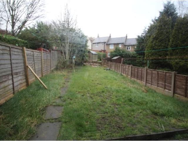 Newsome Road, Newsome, Huddersfield HD4, 3 bed terraced house to rent, £800 pcm | PrimeLocation