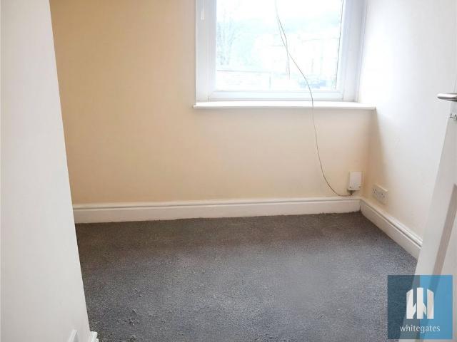 Newsome Road, Newsome, Huddersfield, West Yorkshire, HD4