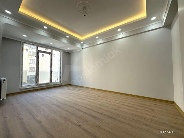 NEXT HOUSE'DAN TRAMVAY YAKINI MERKEZİ SIFIR ARA KAT 2+1