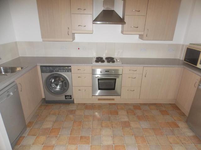 Nexus Court, Kirkdale Road. 3 bed flat to rent £2,600 pcm £600 pw