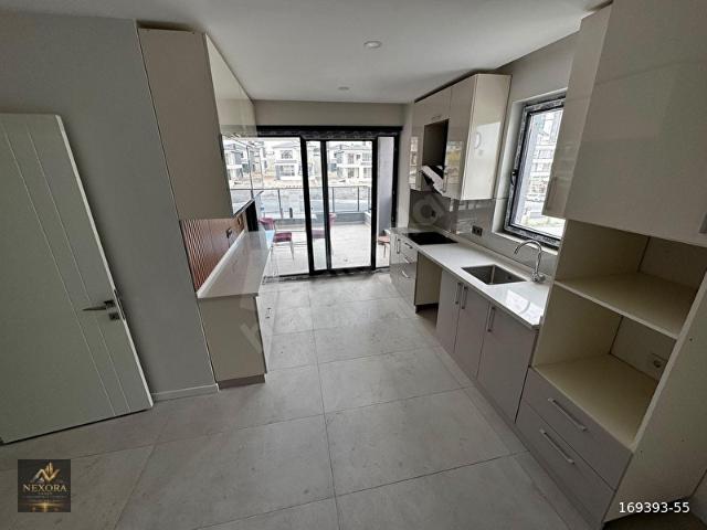 NEXORA GAYRİMENKUL'DEN AYYILDIZ MAH'DE FULL YAPILI 3+1 DAİRE