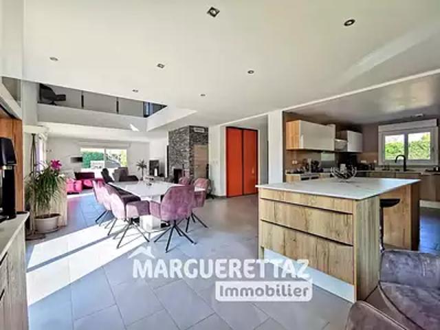 Neydens 74160 Achat / Vente maison 10 pièces t10 piscine