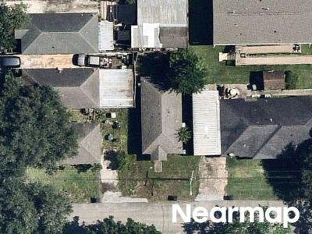Neyland St