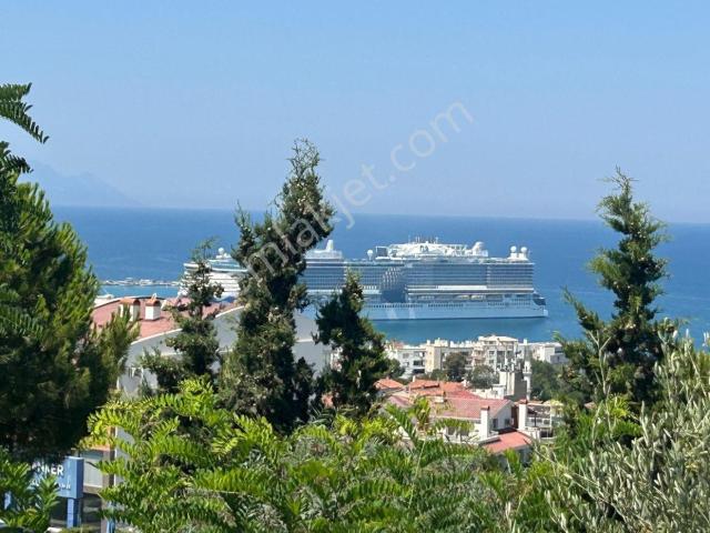 Nezih Sitede Deniz Manzaralı Boş Kiralık 3+1 Daire
