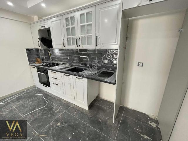 Nişancıpaşa'da Cadde Üstü Sıfır 3+1 Ebeveyn Banyoluarakat Daire