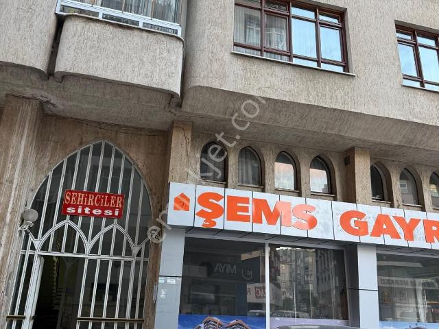 Nişantaşı Mahallesinde Kiralık 3+1