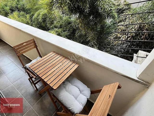 Nişantaşı Şafak Sokakta | Balkonlu, Çift Cepheli, Bakımlı 3+1