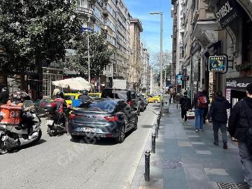 Valikonağı Caddesi, Teşvikiye, Meşrutiyet, Şişli, Merkez, Şişli