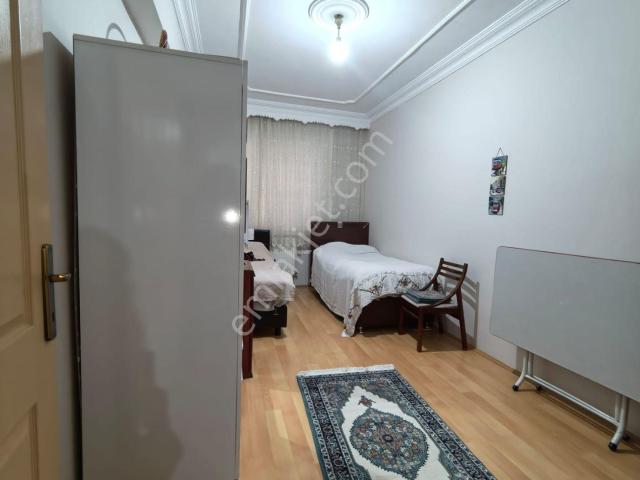 Niğde İnönü Mahallesi'nde Satılık 160 M² 3+1 Ferah Daire